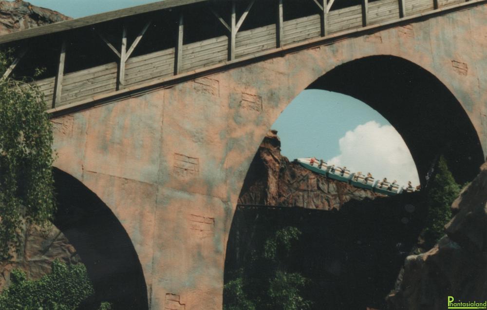 55a54e02aaa13_GebirgsbahnGrand_Canyon_Ba