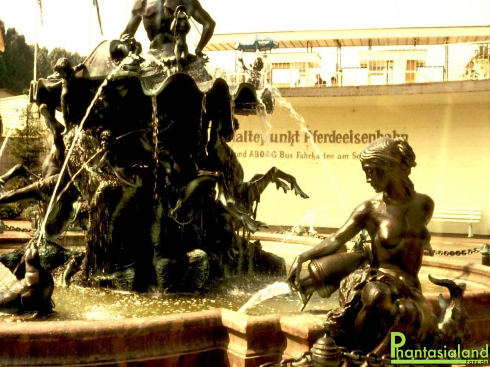 Neptunbrunnen5.thumb.jpg.2fcaa485681f835