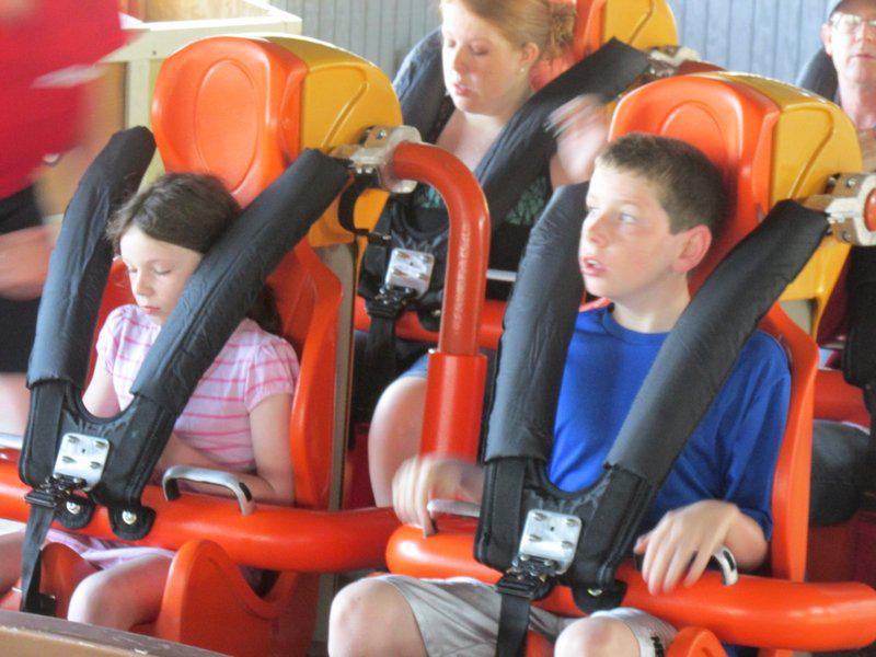 thumb_cedarpoint_2015_openind_day_and_rougarou_media_283.jpg