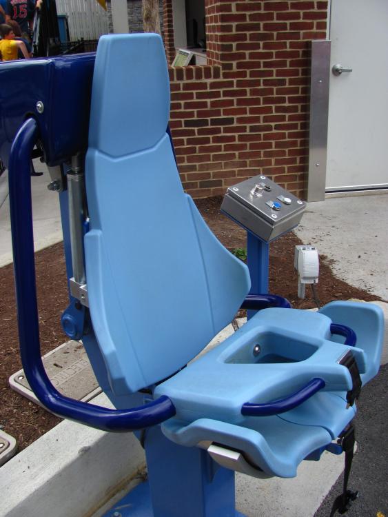 Skyrush_test_seat.jpg
