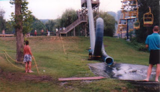Krasse Wasserloopingrutsche