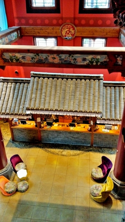Lobby.thumb.jpg.4fd107777f7c4b86536c5fe1