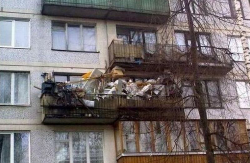 balkon1.jpg.b08755a5e5f8b7f540c1feda71b09fc3.jpg