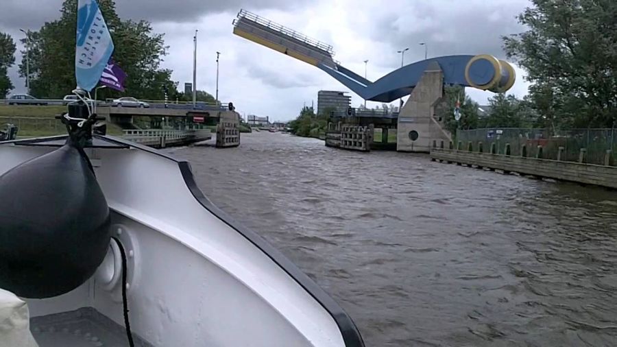 bruecke5.jpg.a48aecde365a5d16604b2e833f53d12b.jpg