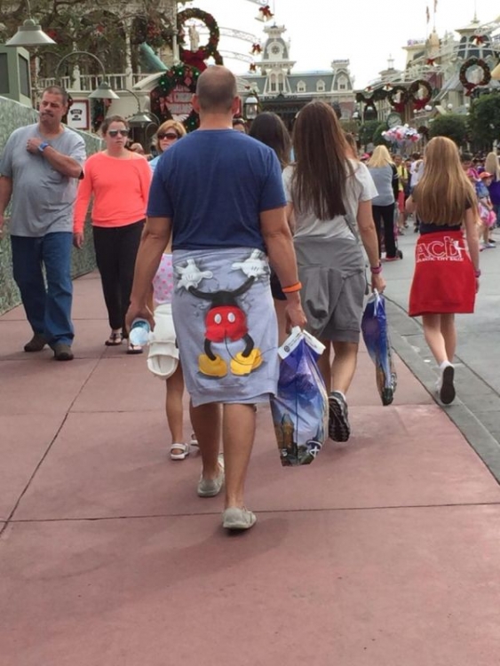 Mickey.thumb.jpg.43ecca48909565724c492595d7c464ae.jpg