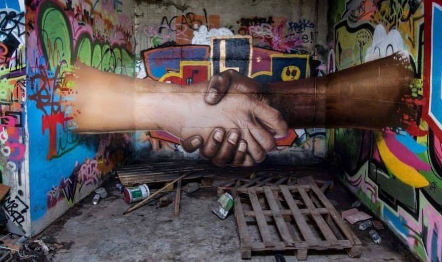 Hands.jpg.257d0cf55d5f7c871d601d8537d9d8f7.jpg