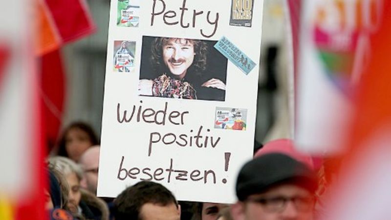 Petry.jpg.84ad492b6c6dafc75d992b2ccf3f5a65.jpg
