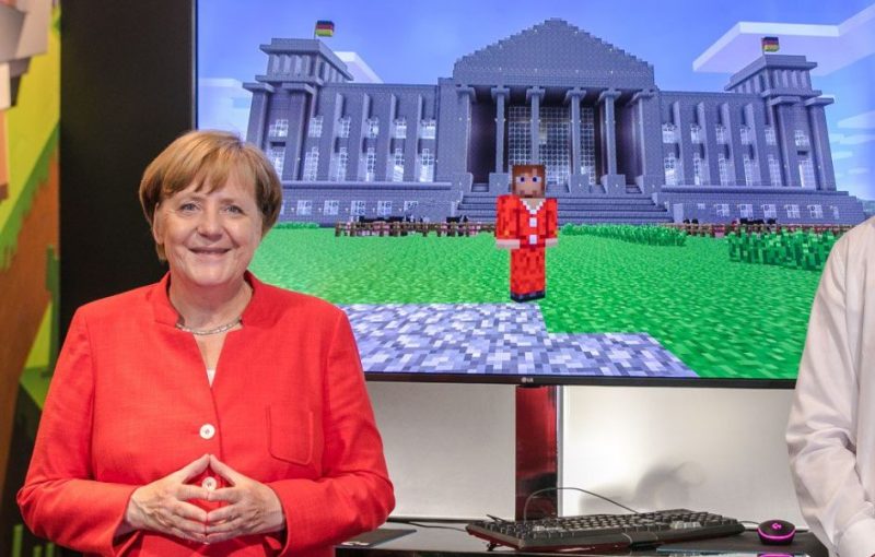 Merkel.thumb.jpg.016fdda4f20ff52894778aed9c87fcd7.jpg