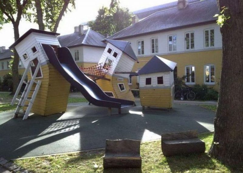 Rutsche.thumb.jpg.23089ab6644dde93efff9f0c19771559.jpg