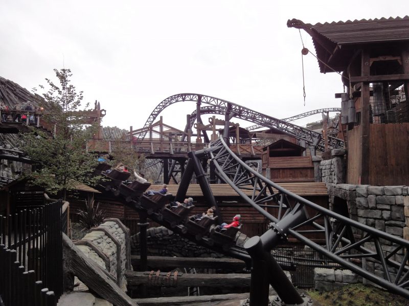 59e72916330cf_2017_10.06-07-Phantasialand(467).thumb.jpg.8e0eee5b1f31424fdd5c820cf32d8d18.jpg