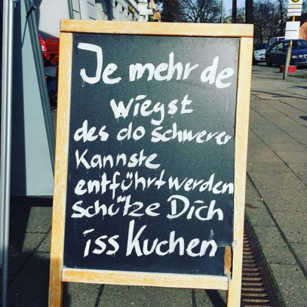 Kuchen.thumb.jpg.b5e256839d73a9b8f3269ffe83f8cac6.jpg