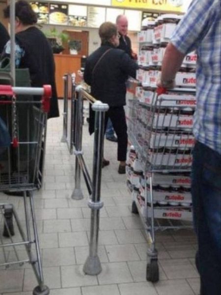 Nutella.thumb.jpg.7b84418754a4cbf92f2fb7686e896cb1.jpg