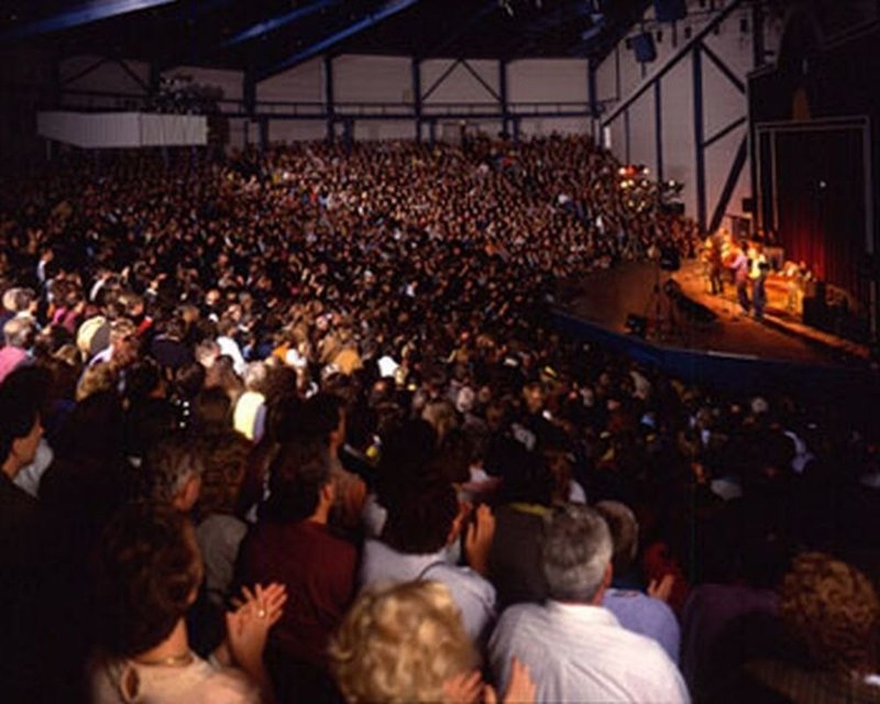 1989.thumb.jpg.7d07d8d04f5f85f4e9269242c9dc3b85.jpg