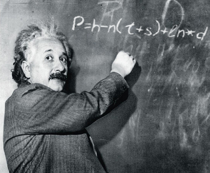 Einstein.jpg.6671e383d5002482b28b298aab4a05d1.jpg