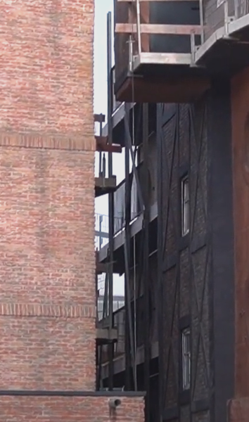 hotel2.thumb.png.3e9e3a4d3afea4fddd1aa49a89a15c33.png